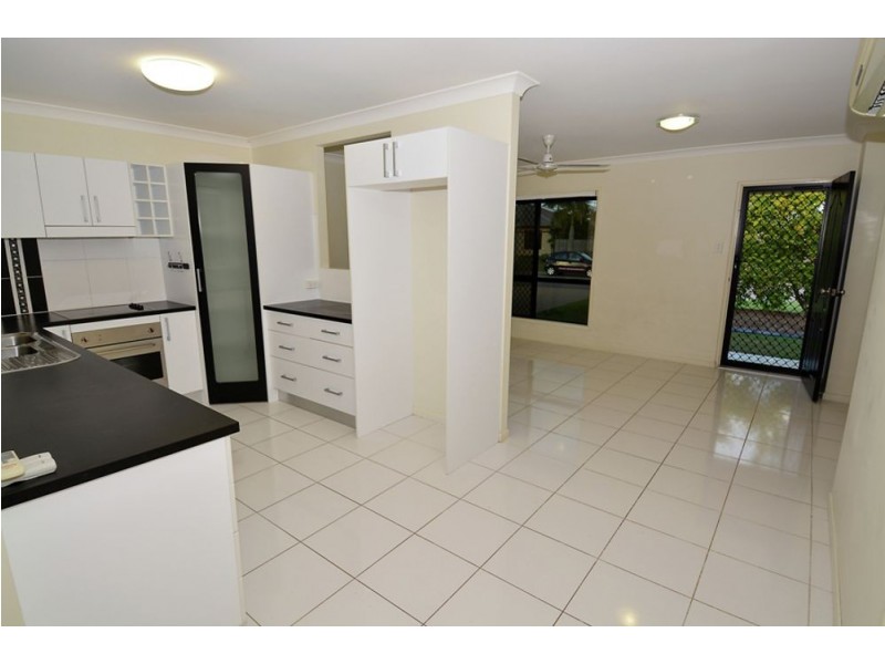 14 Armistice Street, Burdell QLD 4818