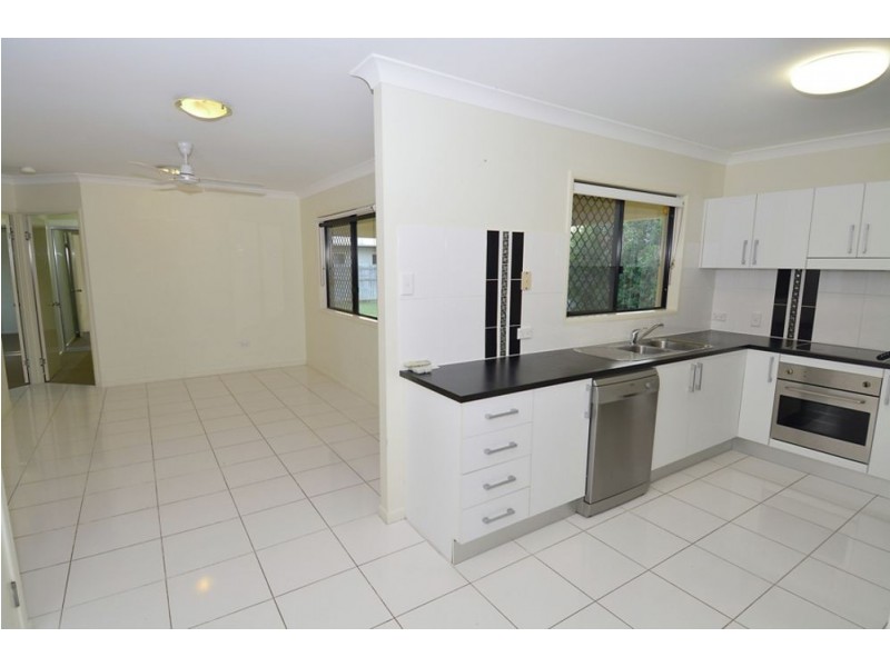 14 Armistice Street, Burdell QLD 4818