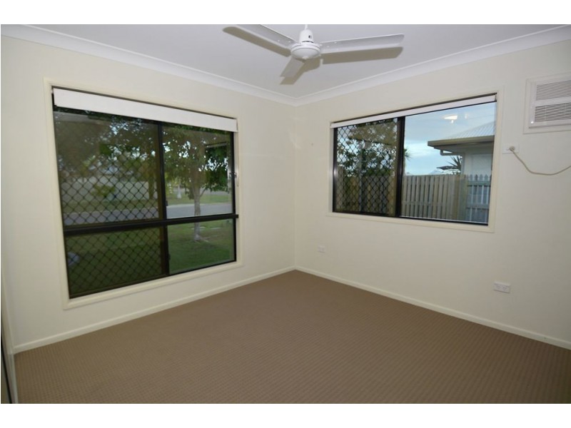 14 Armistice Street, Burdell QLD 4818