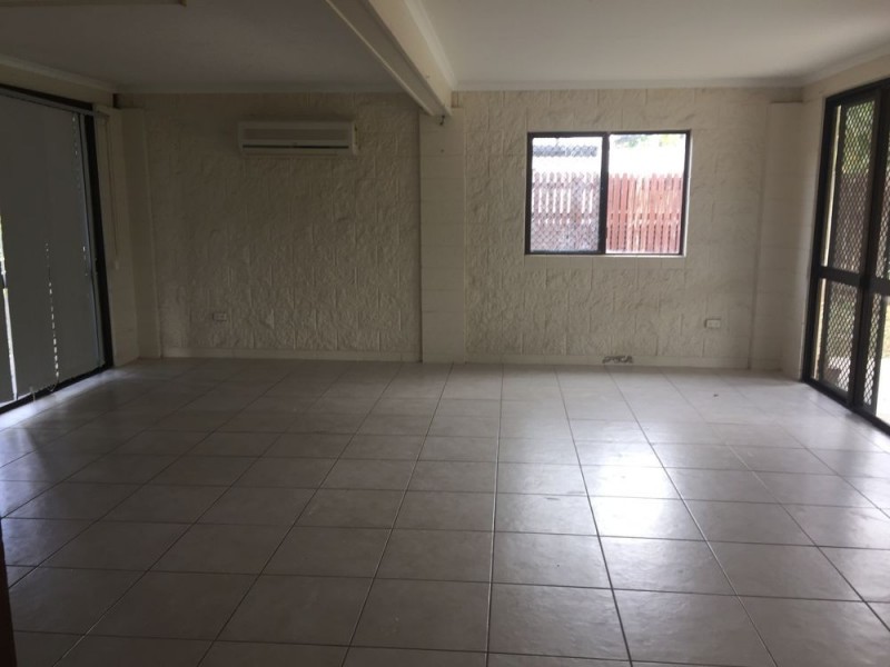 3 Constance Drive, Kelso QLD 4815