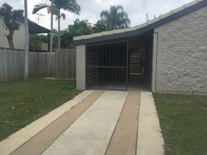 1/2 Wandella Cescent, Cranbrook QLD 4814