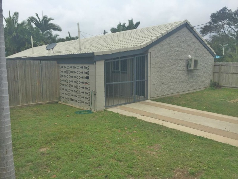 1/2 Wandella Cescent, Cranbrook QLD 4814