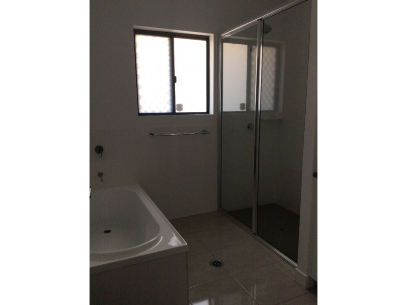 43 Shoalhaven Circuit, Bohle QLD 4818