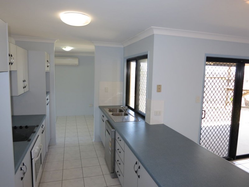 48 Amber Avenue, Rasmussen QLD 4815