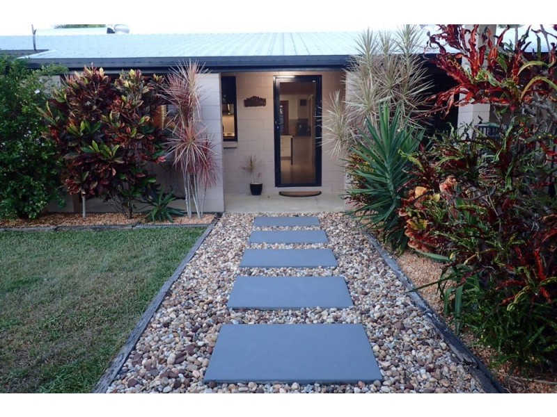 20 Victor Street, Cranbrook QLD 4814