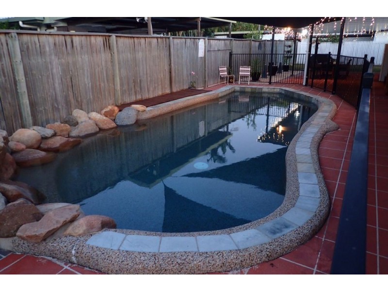 20 Victor Street, Cranbrook QLD 4814