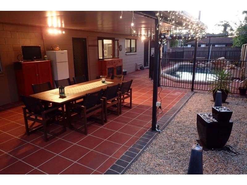 20 Victor Street, Cranbrook QLD 4814
