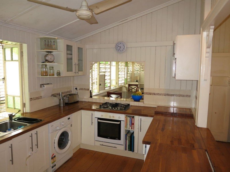 93 Tully Street, South Townsville QLD 4810