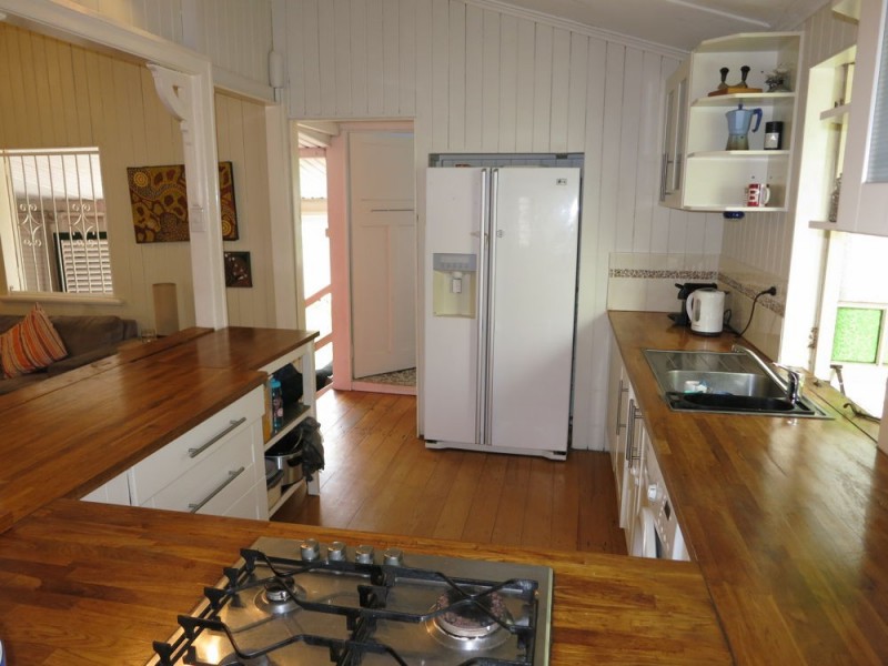 93 Tully Street, South Townsville QLD 4810