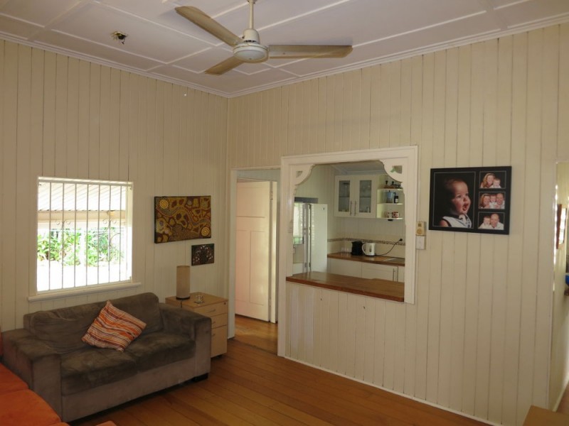 93 Tully Street, South Townsville QLD 4810