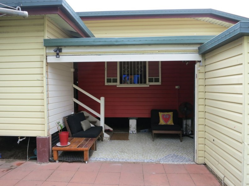 93 Tully Street, South Townsville QLD 4810