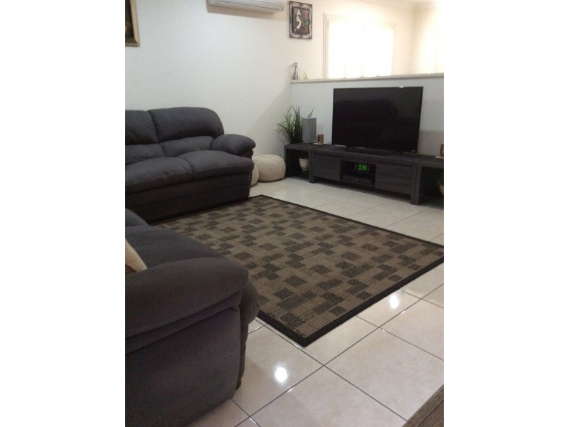 7 Strathburn Street, Mount Louisa QLD 4814