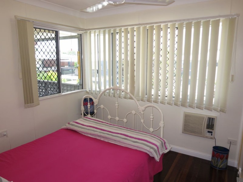 24 Hutchins Street, Heatley QLD 4814