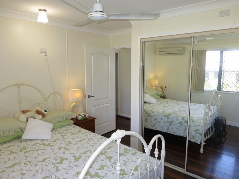 24 Hutchins Street, Heatley QLD 4814