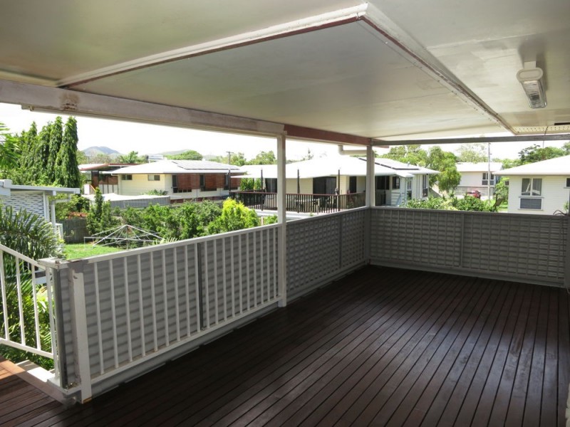 24 Hutchins Street, Heatley QLD 4814