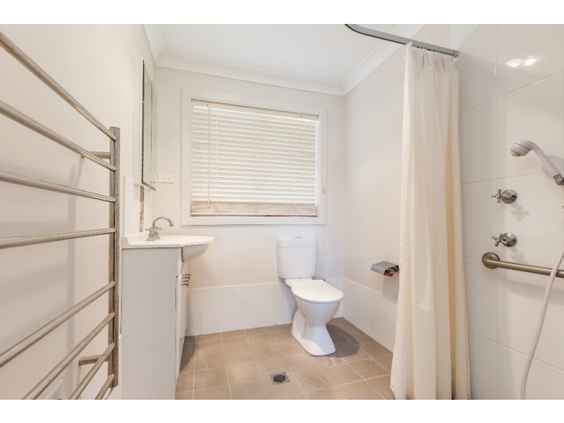 2 Hawkins Street, Rutherford NSW 2320