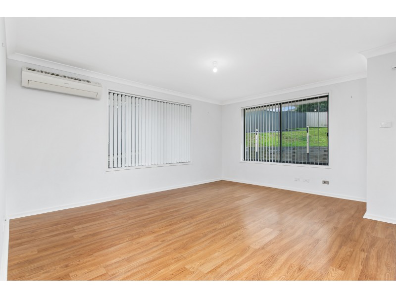 10 Tenyo Street, Cameron Park NSW 2285