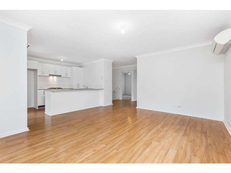 10 Tenyo Street, Cameron Park NSW 2285