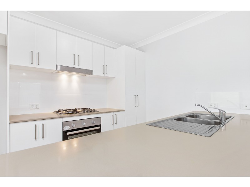 10 Tenyo Street, Cameron Park NSW 2285