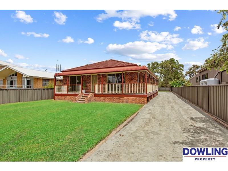 17 Waterfront Road, Swan Bay NSW 2324