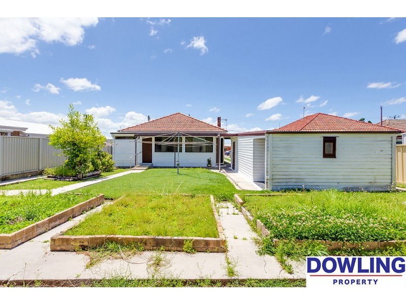 82 Anderson Drive, Tarro NSW 2322