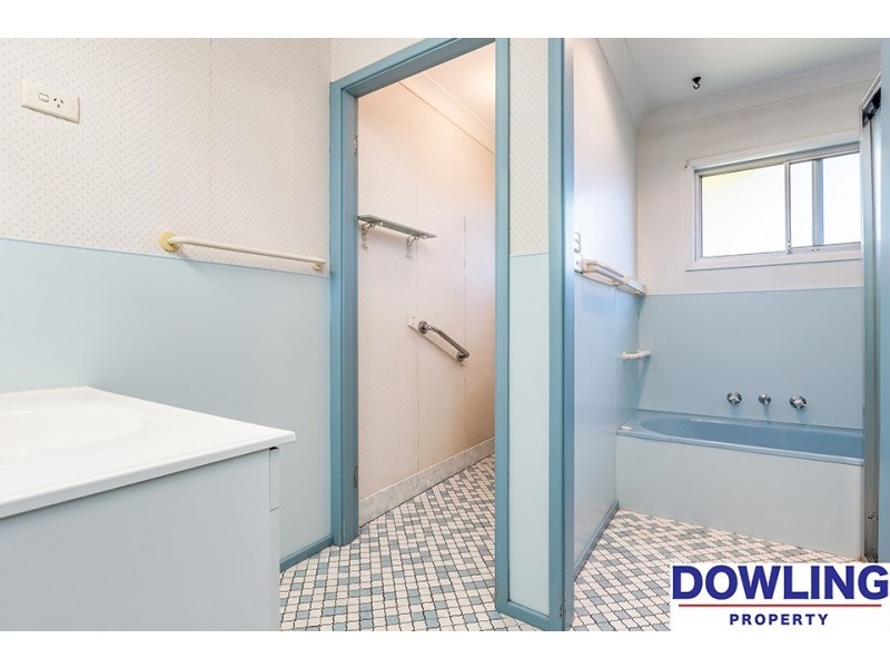 12 Quarter Sessions Road, Tarro NSW 2322