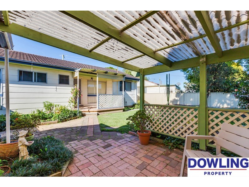 12 Quarter Sessions Road, Tarro NSW 2322