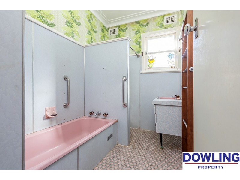 10 Christie Road, Tarro NSW 2322