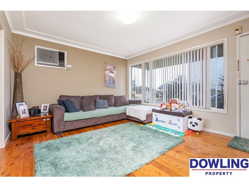 51 Curlew Crescent, Woodberry NSW 2322