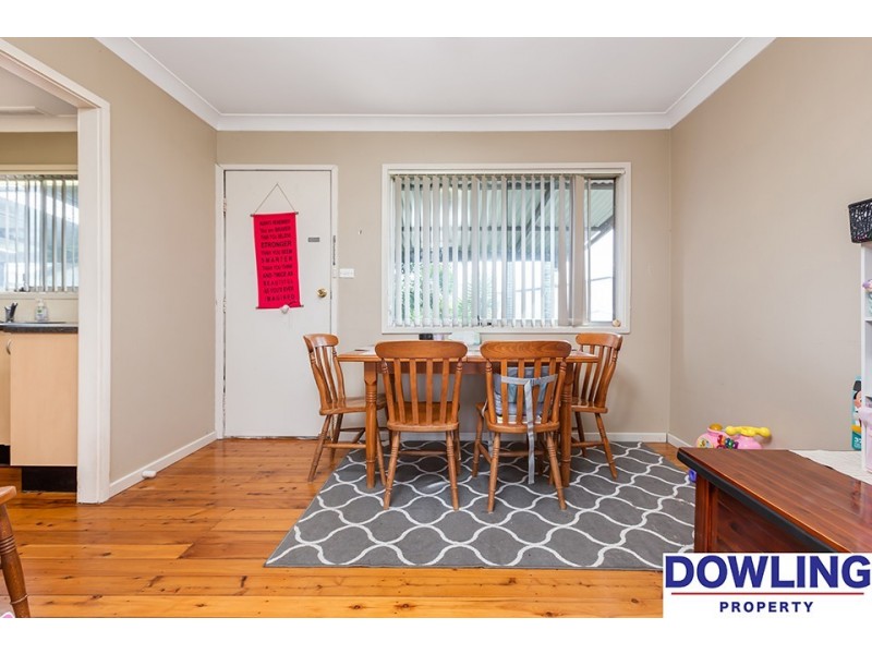 51 Curlew Crescent, Woodberry NSW 2322