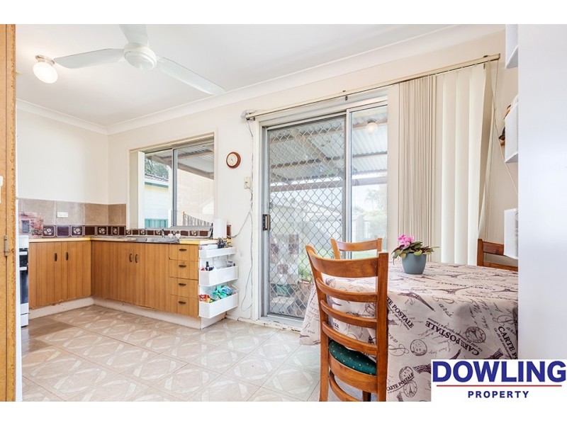11 Sapphire Drive, Tarro NSW 2322