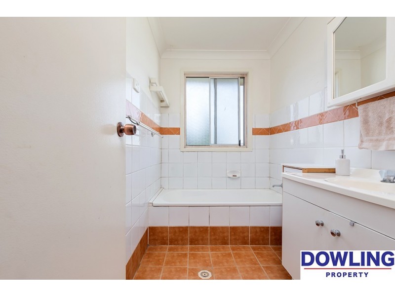 11 Sapphire Drive, Tarro NSW 2322