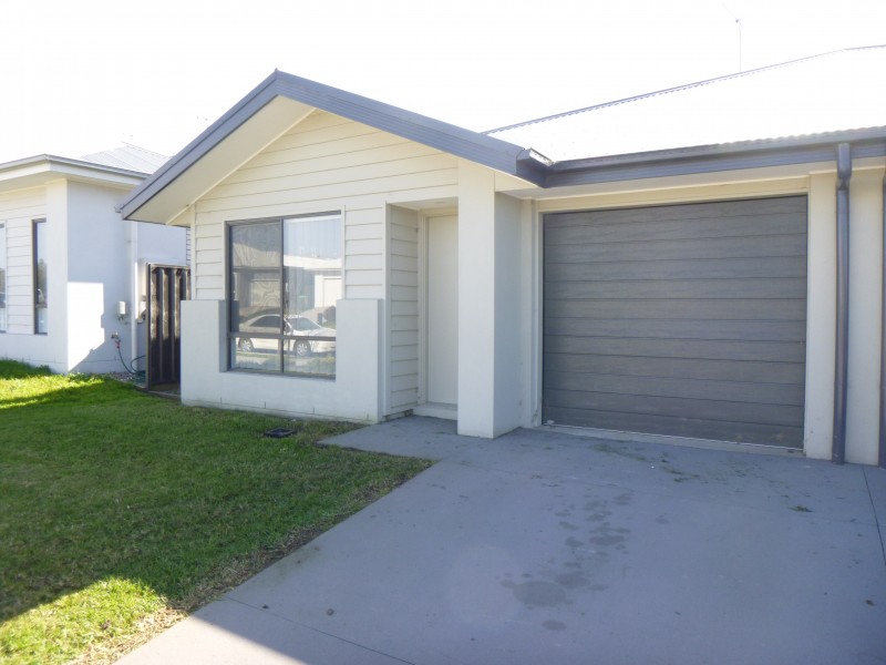 2/30 Thorncliffe Avenue, Thornton NSW 2322