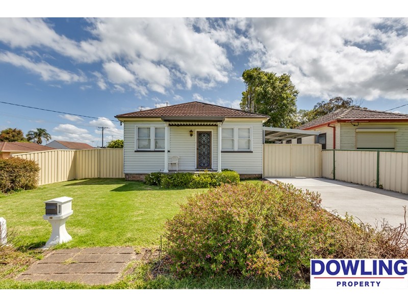 13 Railway Parade, Beresfield NSW 2322
