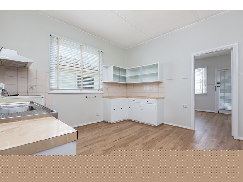 13 Railway Parade, Beresfield NSW 2322