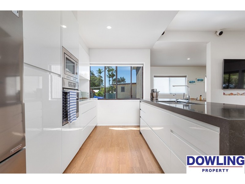 19 Waterfront Road, Swan Bay NSW 2324