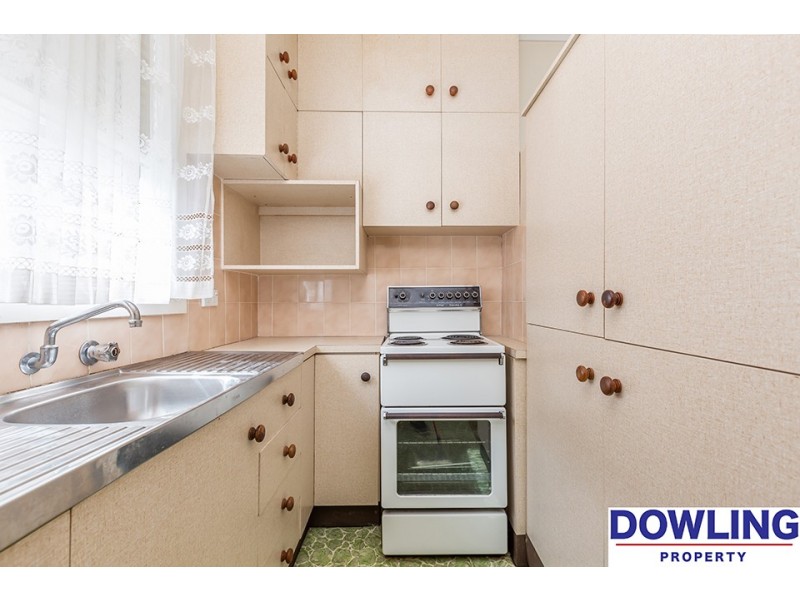 27 Robertson Street, Carrington NSW 2294