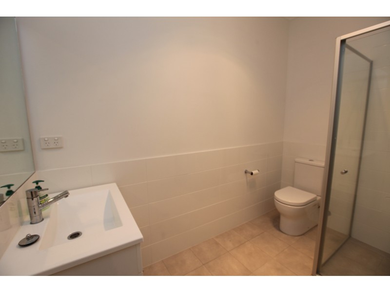 2/8a Lister Avenue, Beresfield NSW 2322