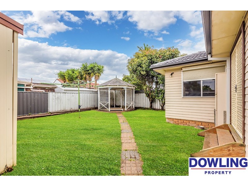 23 Curlew Crescent, Woodberry NSW 2322