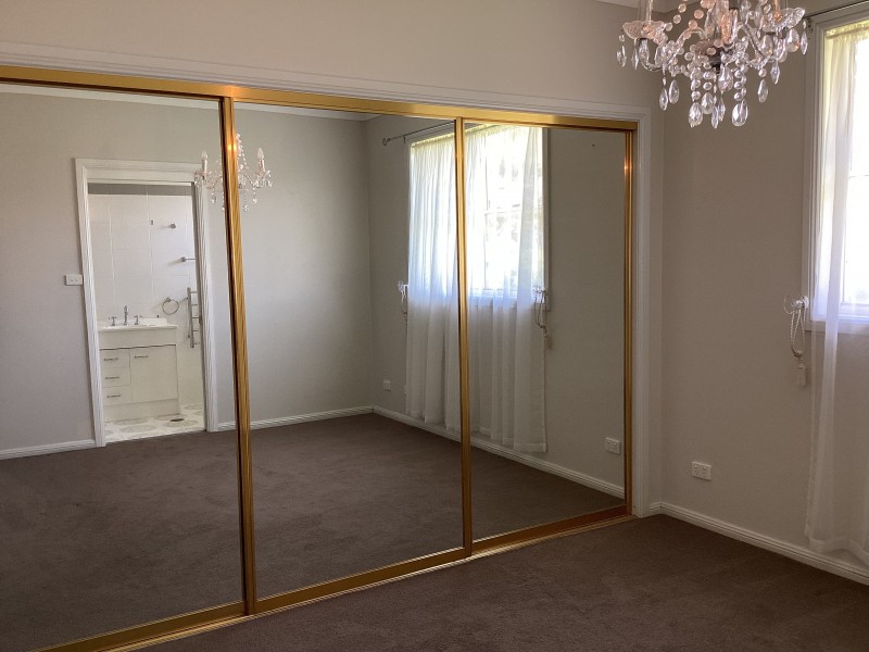 37 Calancra Avenue, Cameron Park NSW 2285