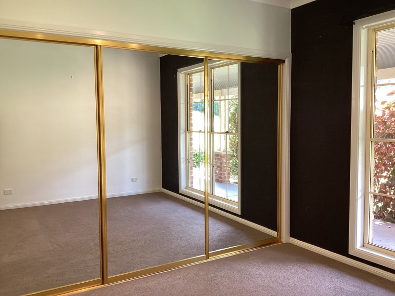 37 Calancra Avenue, Cameron Park NSW 2285