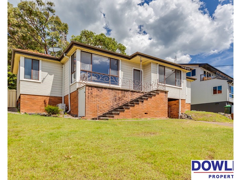 17 Yule Road, Merewether NSW 2291
