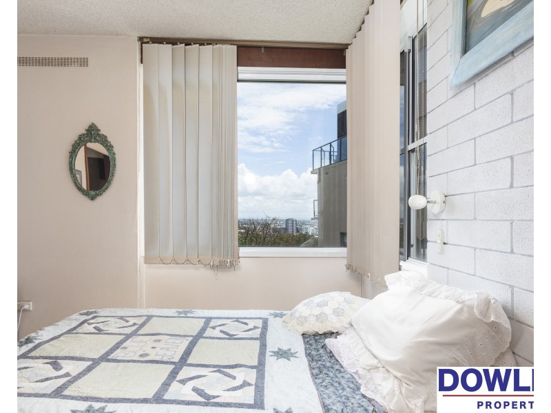 2/18 Memorial Drive, The Hill NSW 2300