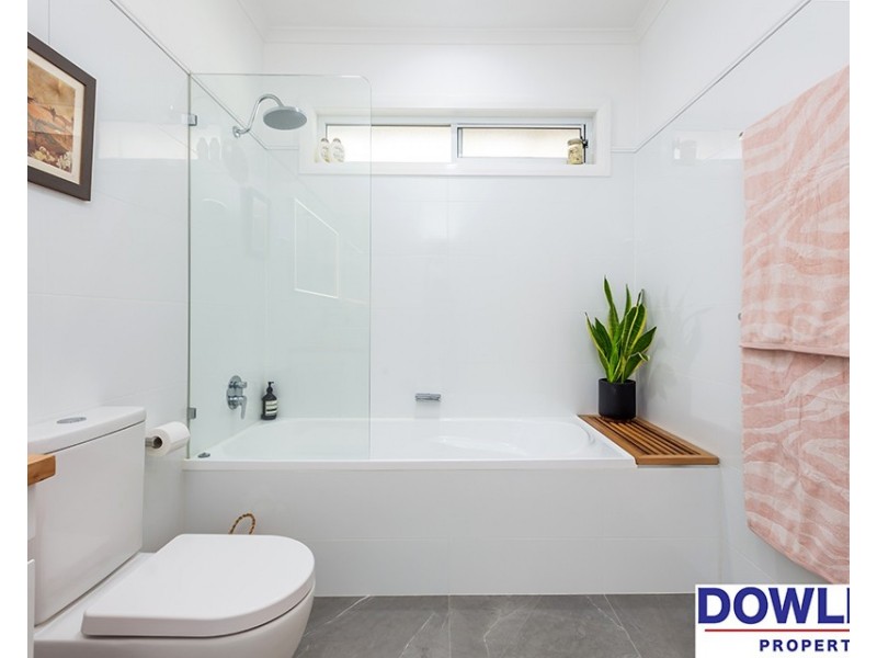 297 Park Avenue, Kotara NSW 2289