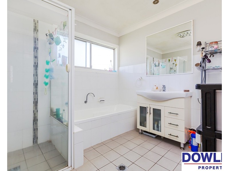 43 Weingartner Avenue, Tarro NSW 2322