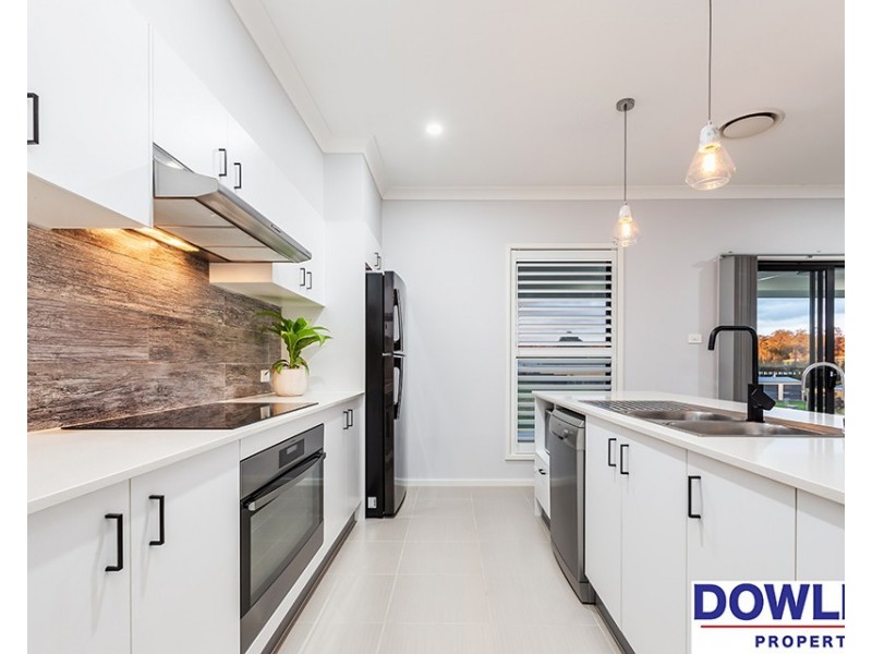 67 Davis Street, Millfield NSW 2325