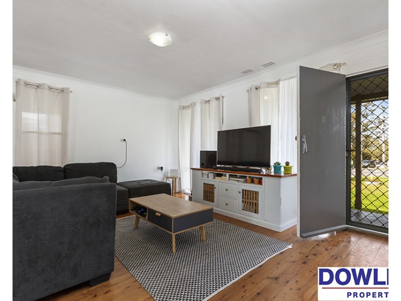 104 Lawson Avenue, Woodberry NSW 2322