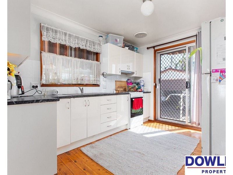 6 Burbank Close, Tarro NSW 2322