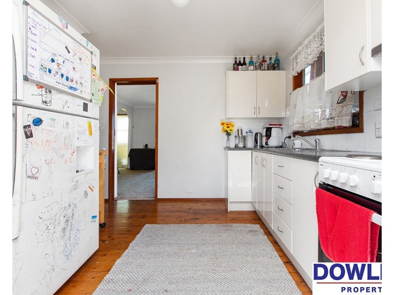 6 Burbank Close, Tarro NSW 2322