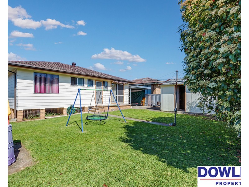 6 Burbank Close, Tarro NSW 2322